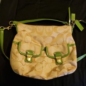 Coach shoulder/hipster purse
